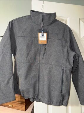 The North Face Women’s Heather Gray Lightweight Shirt Jacket